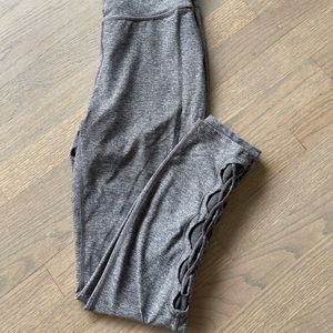 Lululemon tied to it 7/8 tight 25”